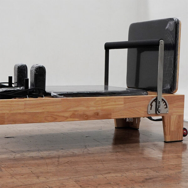 Cama de Pilates EVO Reformer PRO